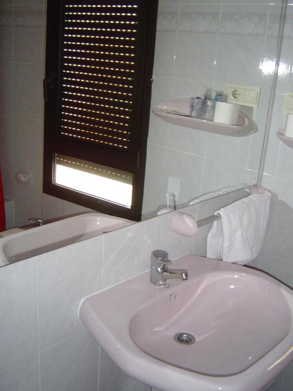 Hotel Lazaro Calamocha Bilik gambar